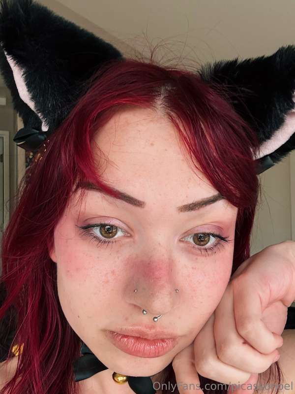 hey :3 im going to start trying to post more on here since i.. 1