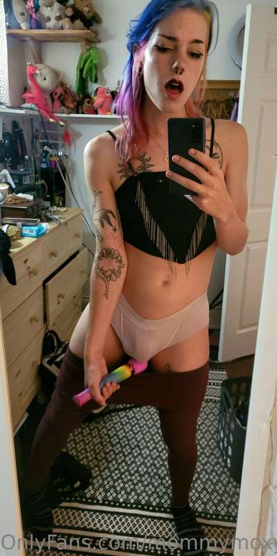 Do these pants make my dick look fat? 🧐 3