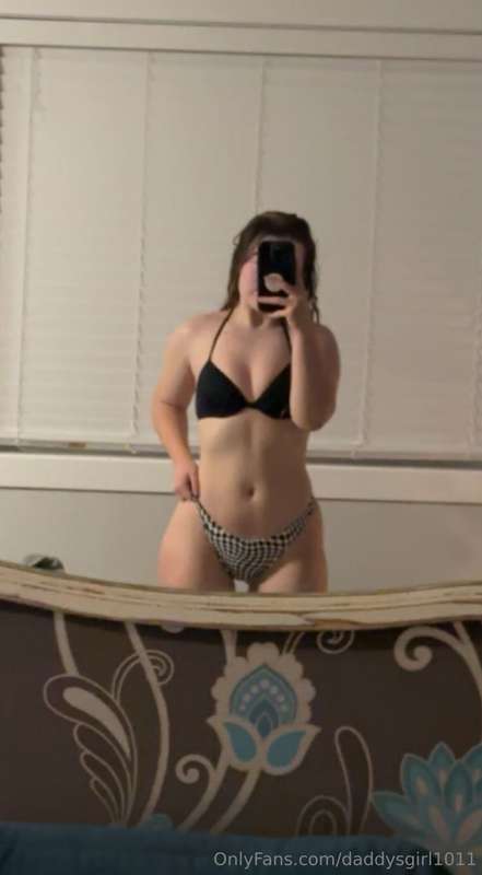 Daddysgirl1011 - Onlyfans - 18 Dec, 2024