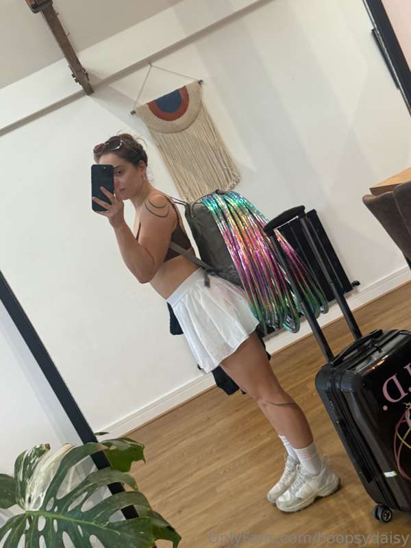 Hoopsydaisy - Onlyfans - 22 Oct, 2024