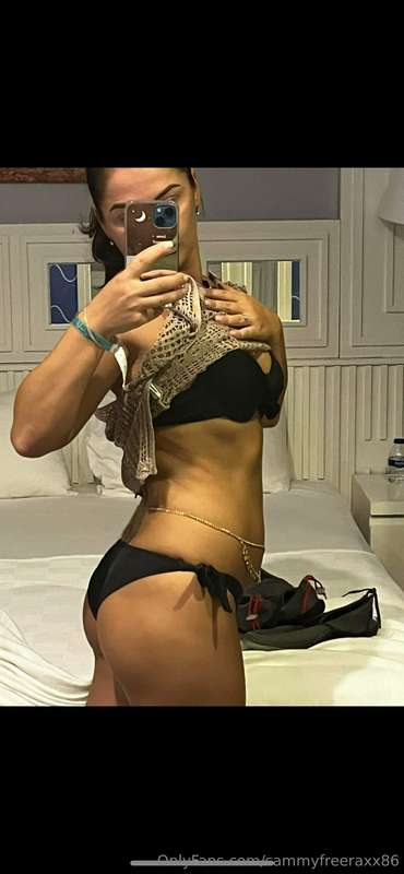Go add my bestie!!! Hot 🌡️ sexy 🫦 nudes 💦lingerie 🥰feet feti..