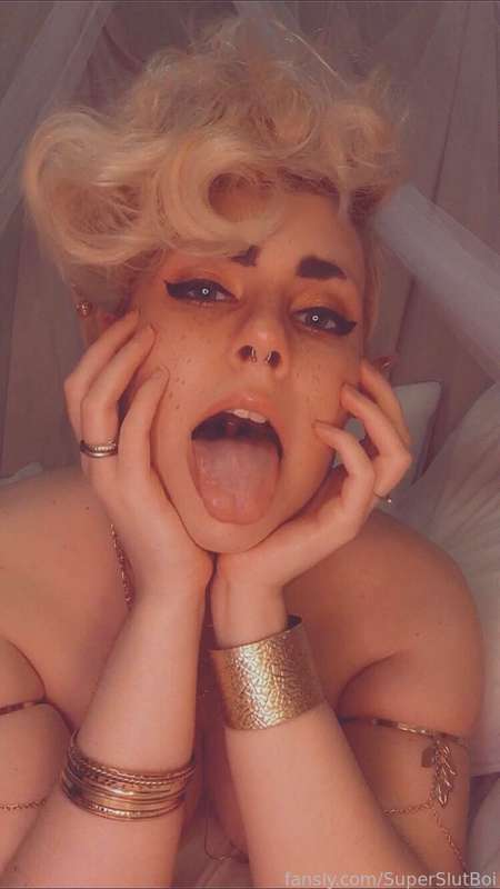 Superslutboi - Fansly - 13 Oct, 2021 12