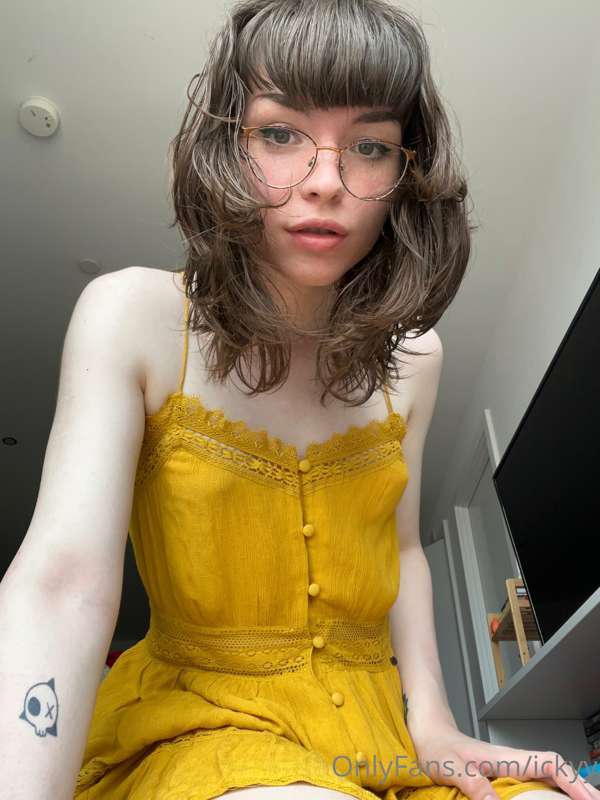 Hey there 😌💖 There’s going to be a record heatwave in the UK..