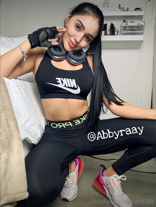 Come to my DMs and see with you own eyes what i have stored ..