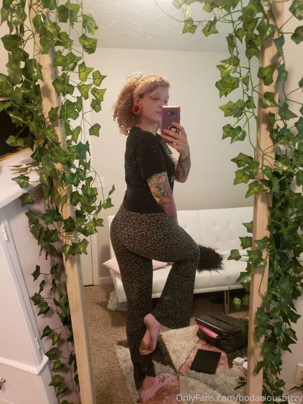 Uploading a new set tonight I'm just late as hell.