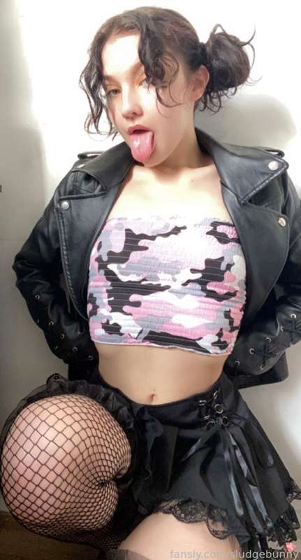 Sludgebunny - Fansly - 08 Nov, 2022 3