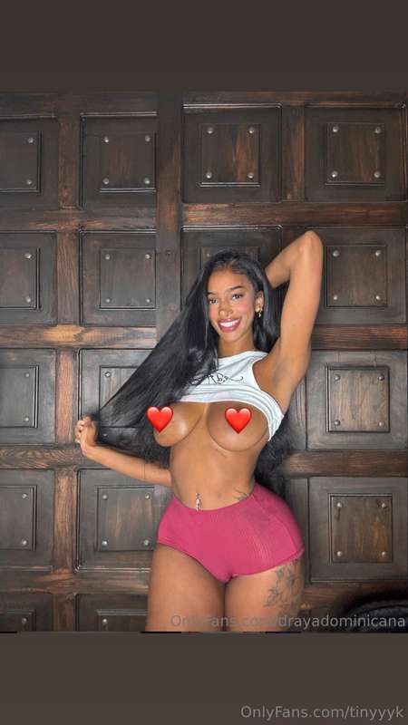 🚨 FAMOUS DOMINICAN BADDIE alert🚨@drayadominicana has special..