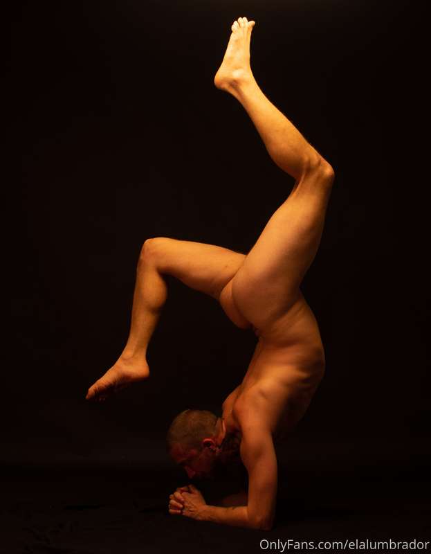 Photoshoot. Yoga. Model: @nakedyogamen 1