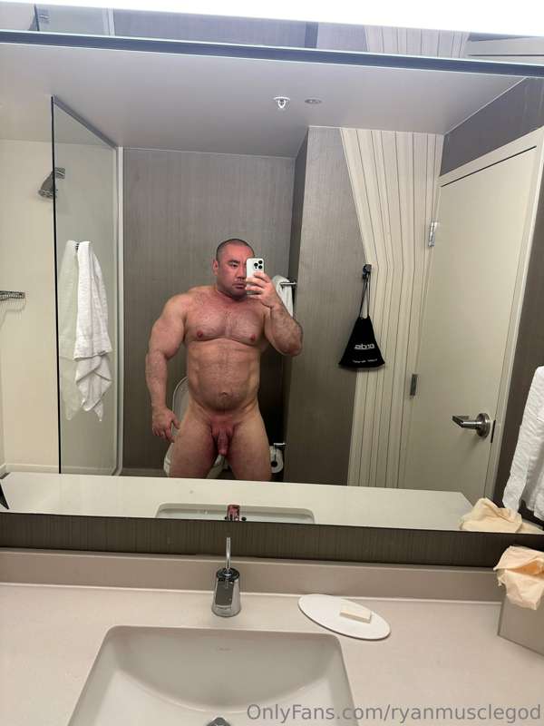 Ryanmusclegod - Onlyfans - 14 Nov, 2023