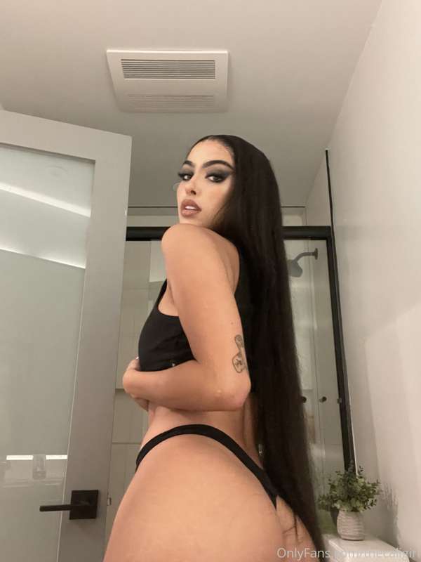 make sure you turn on your rebill for me baby <3 xx