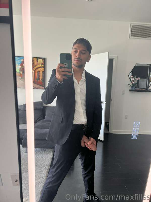 What’s up everyone 😎 3