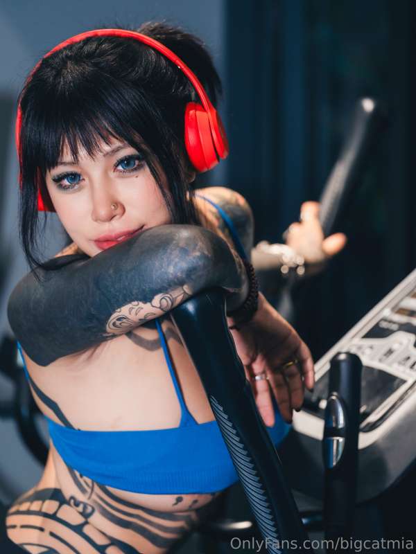 健身房计划 ；let’s work out at here …emmm…together.. 16