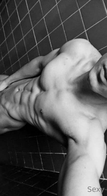 SUBSCRIBE FOR FREE 😈👀
THIS IS MY FRIEND @mrcamxxx 
GET A HOT..