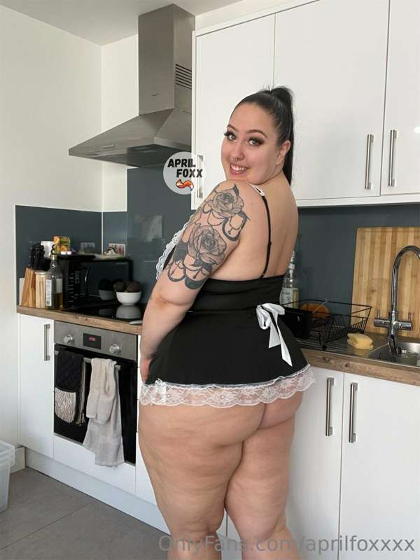 Would you smack this ass? 😈 1