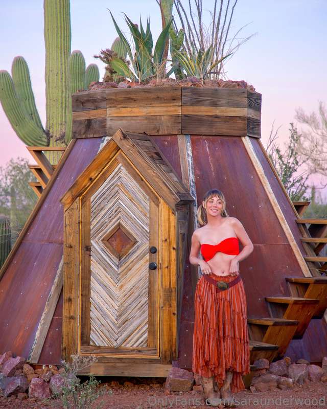 I'm still here!! Building the new cabin has been kicking my ..