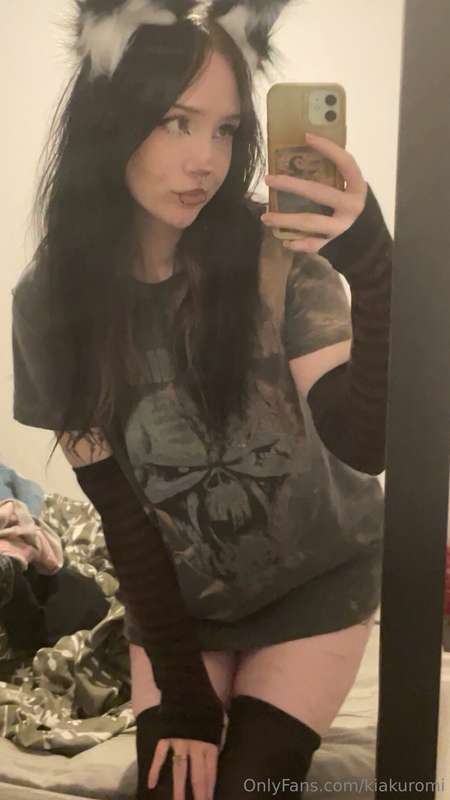 Sorry guys I’m rebranding as a fox girl 1