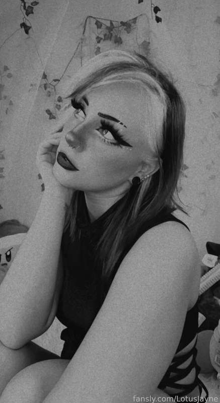 Lotusjayne - Fansly - 07 Jan, 2023