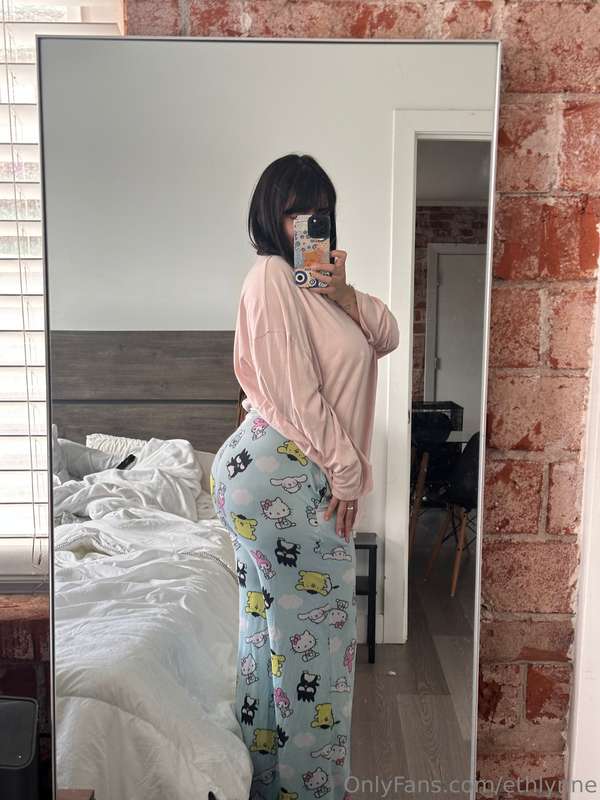Nap with me? 