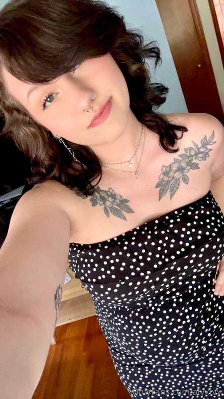 I hope you all had a good Father’s Day! 💕 I dressed up all f..