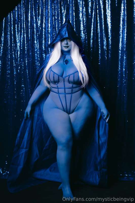 Day 6/31 days of Halloween | Blue Diamond from Steven Univer.. 23