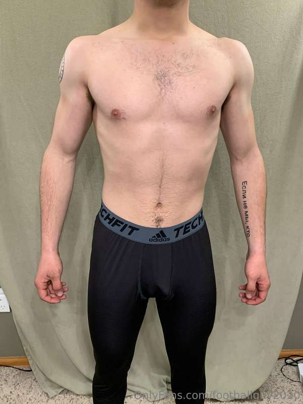 More fun modeling pics!! Sarge, Privates, and your FAVORITE .. 22