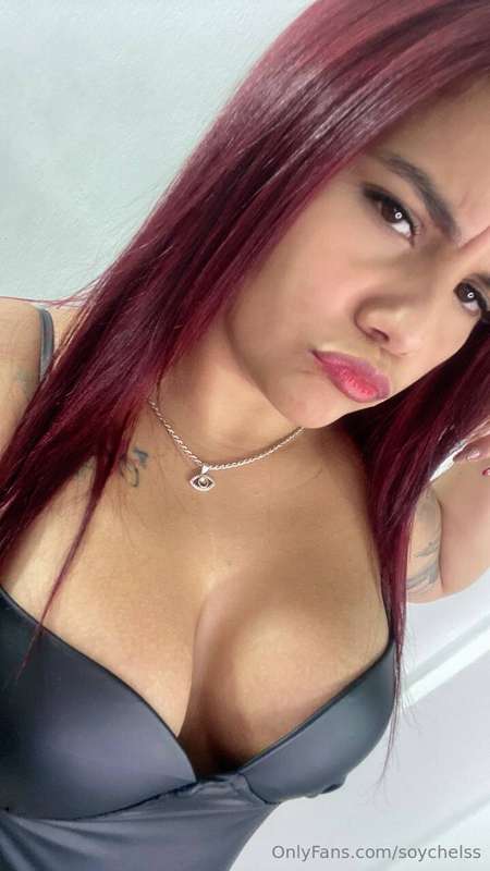 I'm very bored🙄 How about you and me having some fun?😈 3