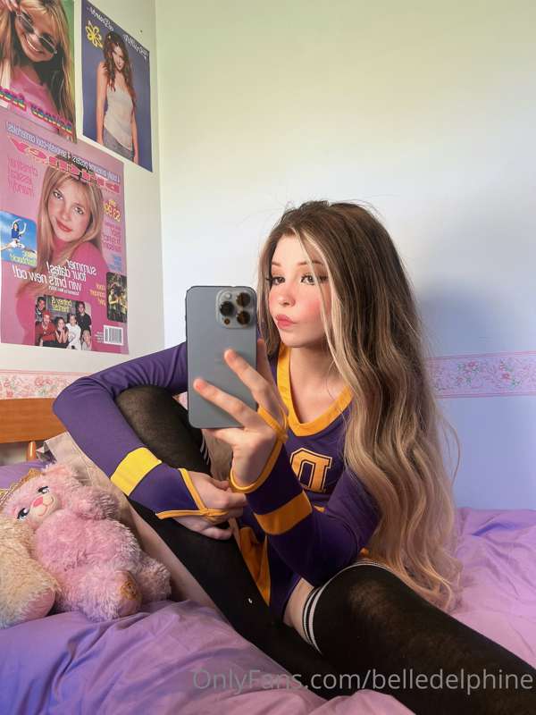 Just chilling in my room in very -normal- panties just hopin.. 27