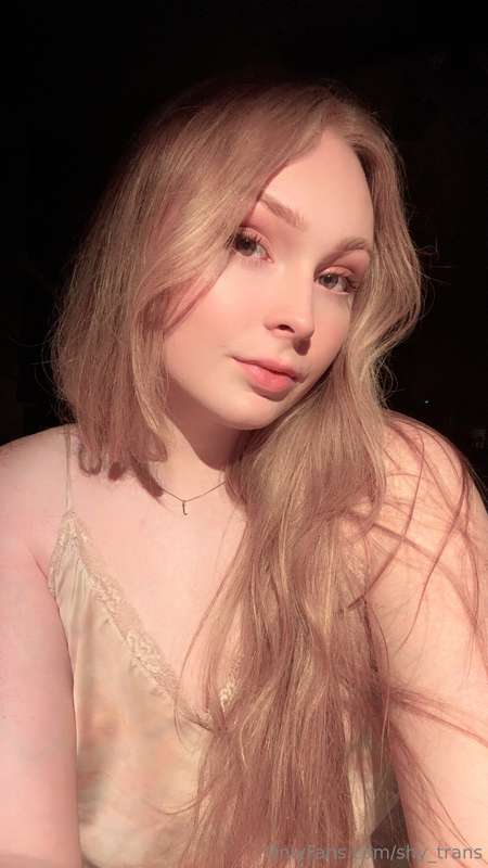 Photos and cum vid coming up next 😏 💦  6