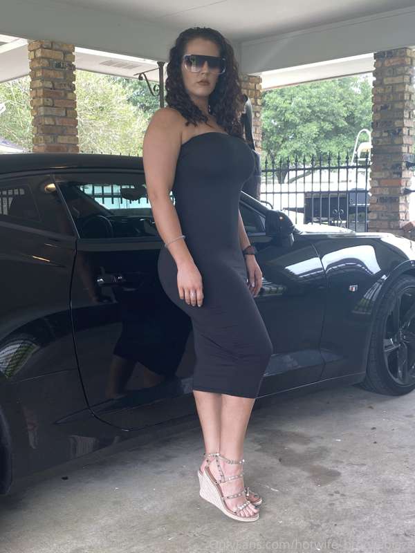 I think hot girl summer is officially here!!! It’s date nigh.. 3