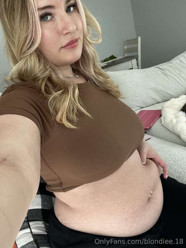 Felt really round today 🤭 2