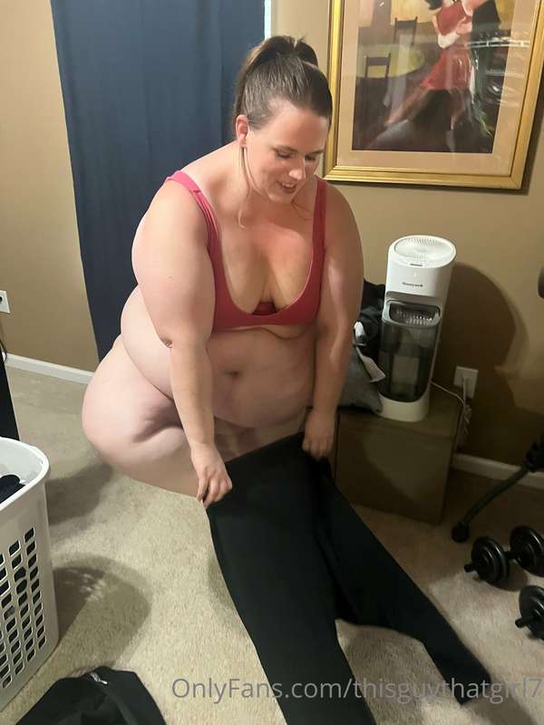A couple shots of Britt getting ready for some action on the.. 3