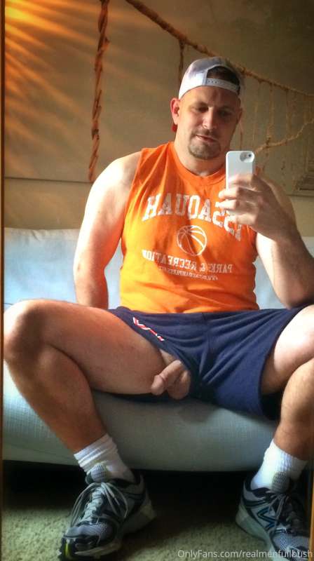 Here are some pics of me wearing my favorite running shirt. .. 2
