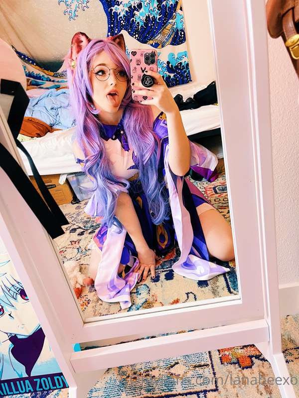 More of my Keqing cosplay from Genshin Impact! 10
