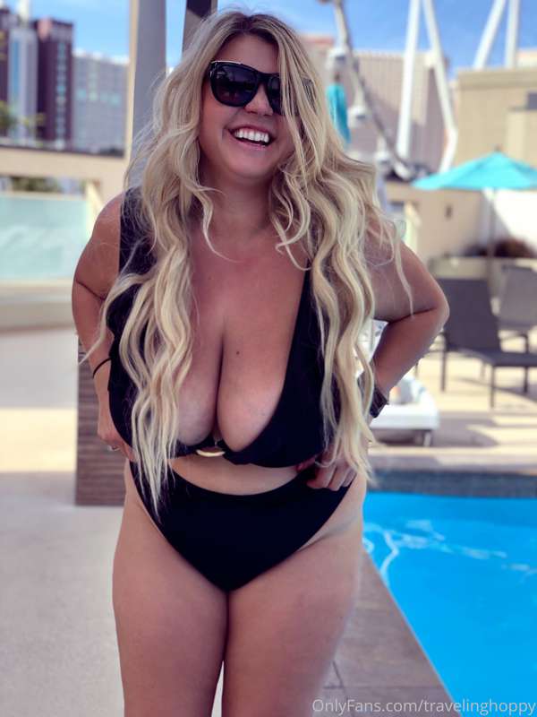 Pool Daze 😎 8