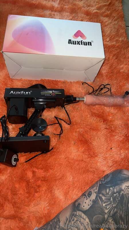 Should I use my new toy on live tonight 😈
thank you Ernest 🥰