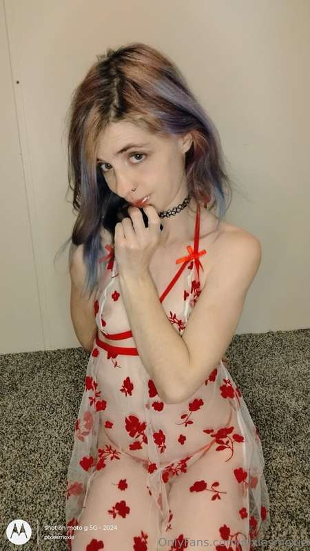 Pixiesmoxie - Onlyfans - 03 Nov, 2024 4