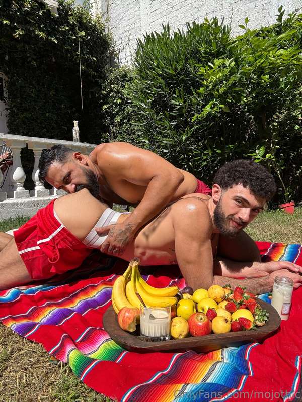 @osirisorozco10 ate my sweet pussy so good… if there’s pictu.. 8