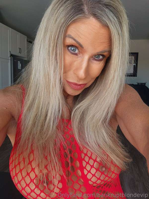 Will u be my Valentine....♥️😘 4
