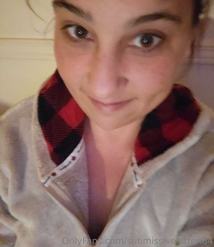 New onesie, pics wirh titties posted too 😘 2