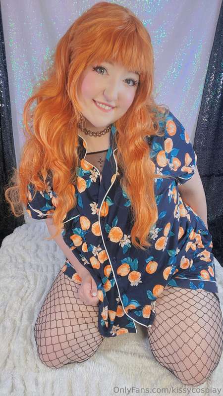 Free pics! :3Gonna post the paid half of this set today too,.. 16
