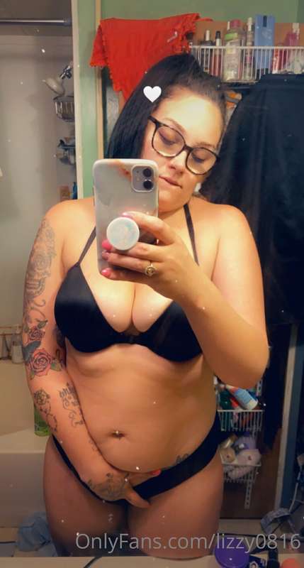 Lizzy0816 - Onlyfans - 31 Jan, 2022