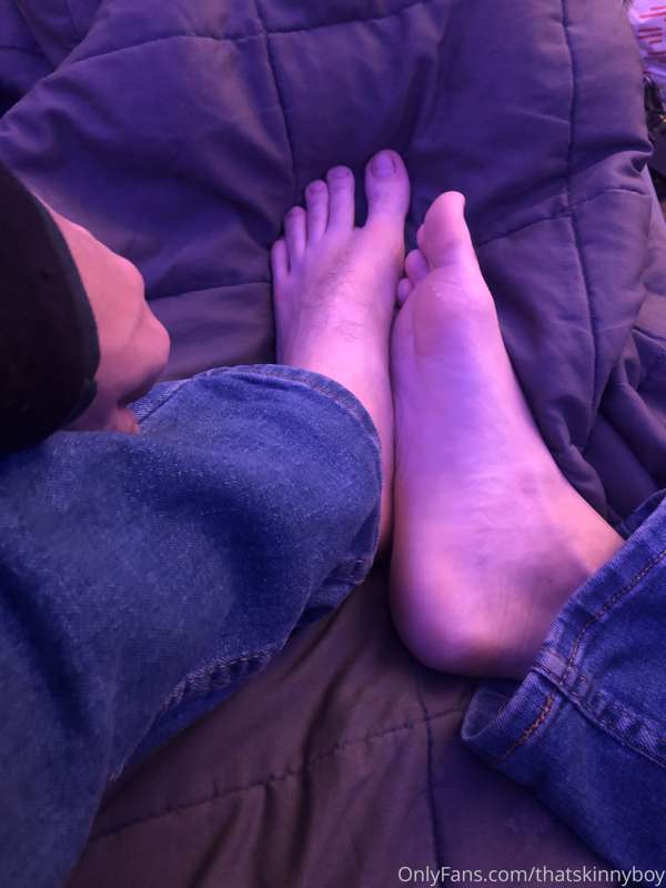 ⚠️Feet Post⚠️ Just a little feet appreciation post for the o.. 5