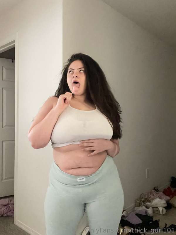Thick_Gurl101 - Onlyfans - 02 Feb, 2025 22