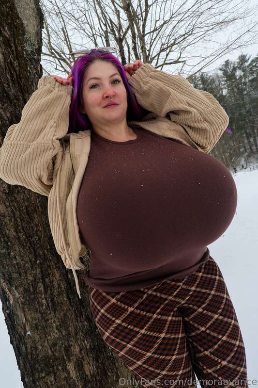 So yea.. it was stupid cold yesterday... was gonna shoot ins.. 7