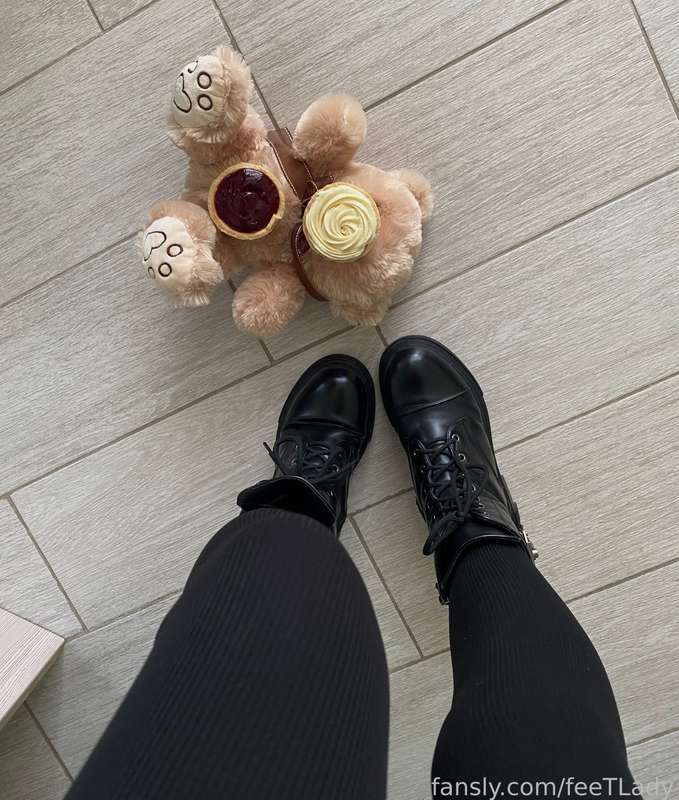 Feetlady - Fansly - 26 Apr, 2023