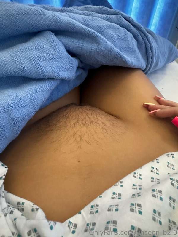 Do you like my hairy pussy? 🐱 💖