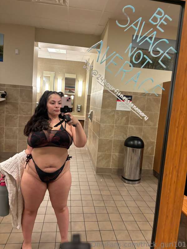 Thick_Gurl101 - Onlyfans - 10 Aug, 2024 16