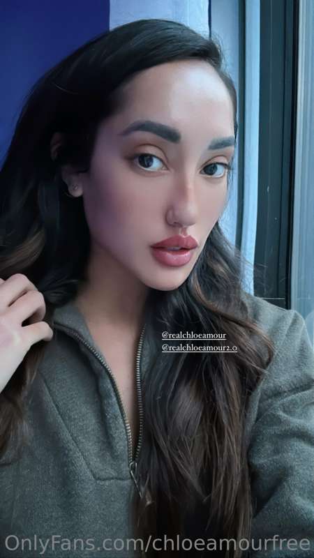 💋 💋 1
