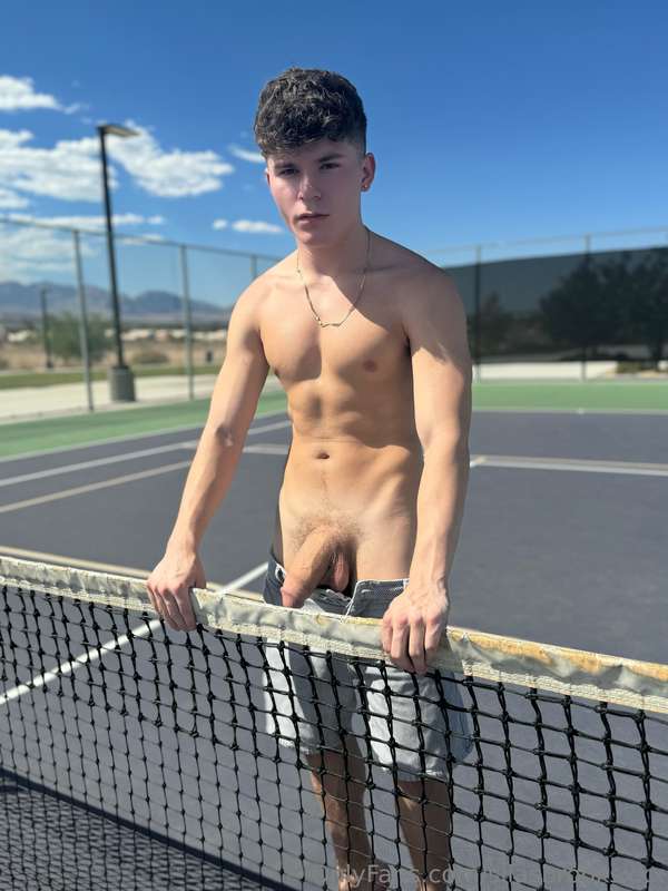 Time to play on my court ❤️