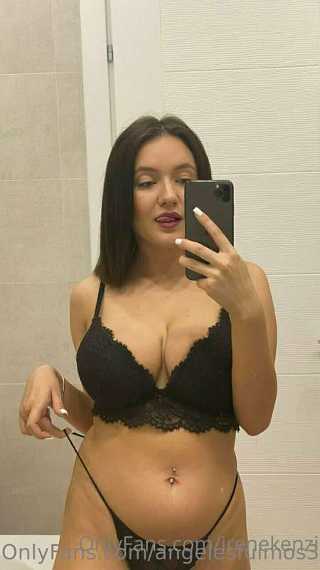 ⏩🟢𝑶𝒏𝒍𝒊𝒏𝒆. @irenekenzi 🔥Horny girl ready to chat and more. 🎥c..